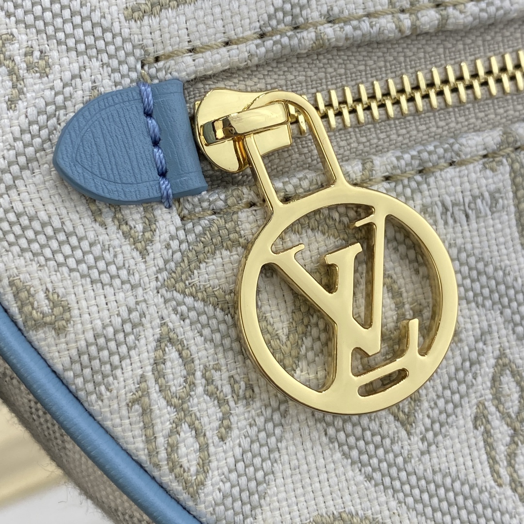 Louis Vuitton LOOP Handbag M81094 Ecru/Blue